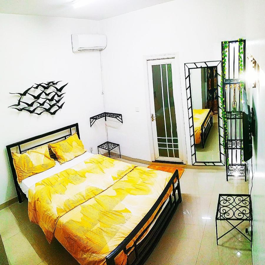 Chambres meublées Avenue Cheikh Anta Diop Dakar Exterior foto